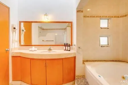 Ideal For Family Trip To Mexico Caribbean Pool Playa del Carmen Holiday home